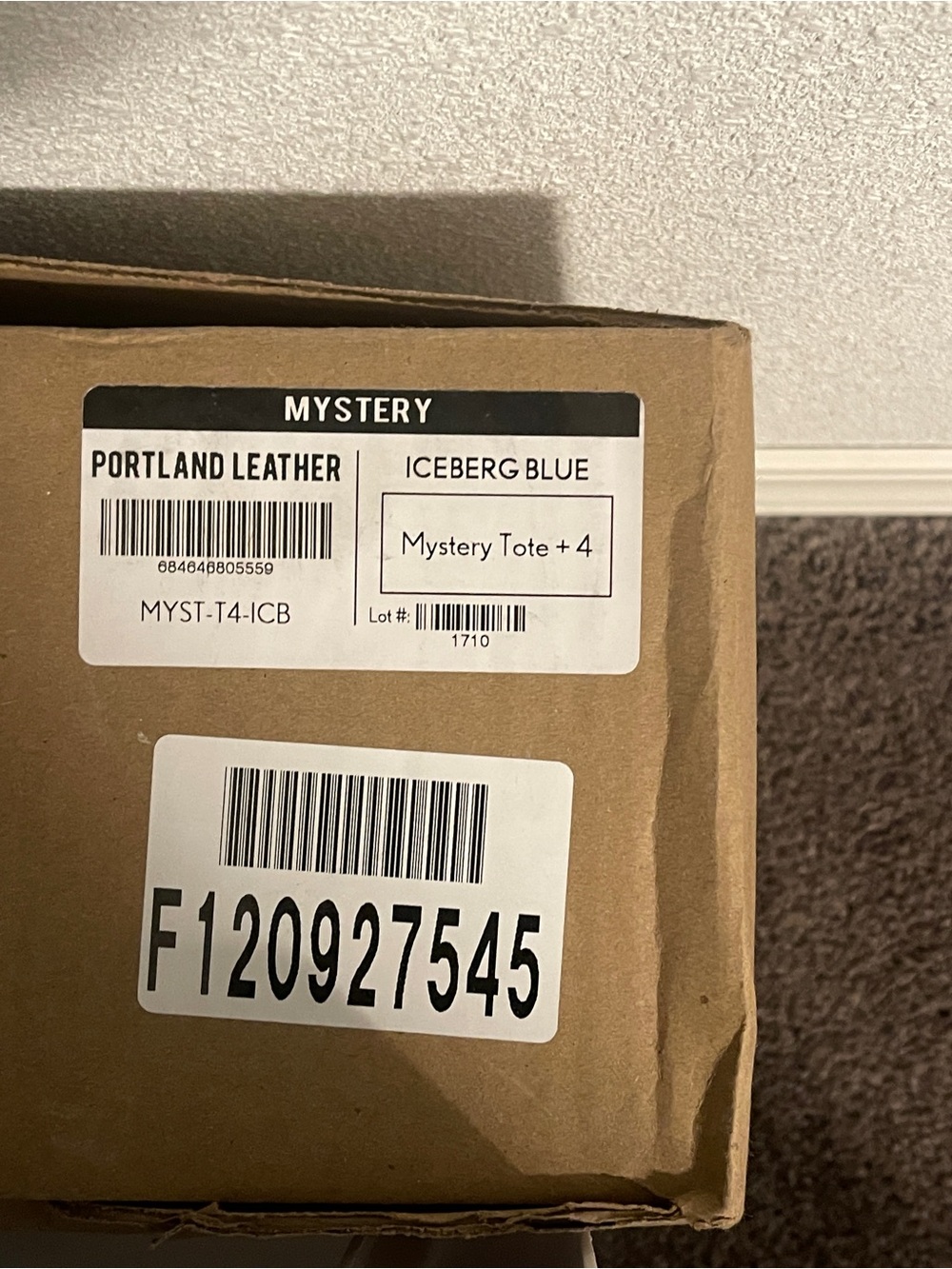 Portland Leather Goods LARGE zipper tote - Picture 4 of 9